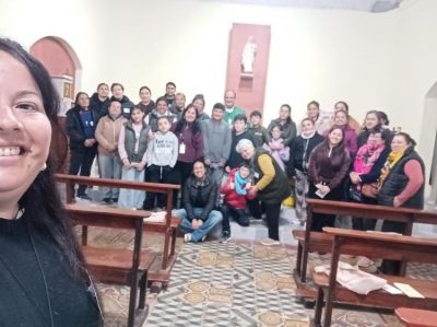 La prelatura de De�n Funes reuni� a decenas de fieles en una misi�n territorial