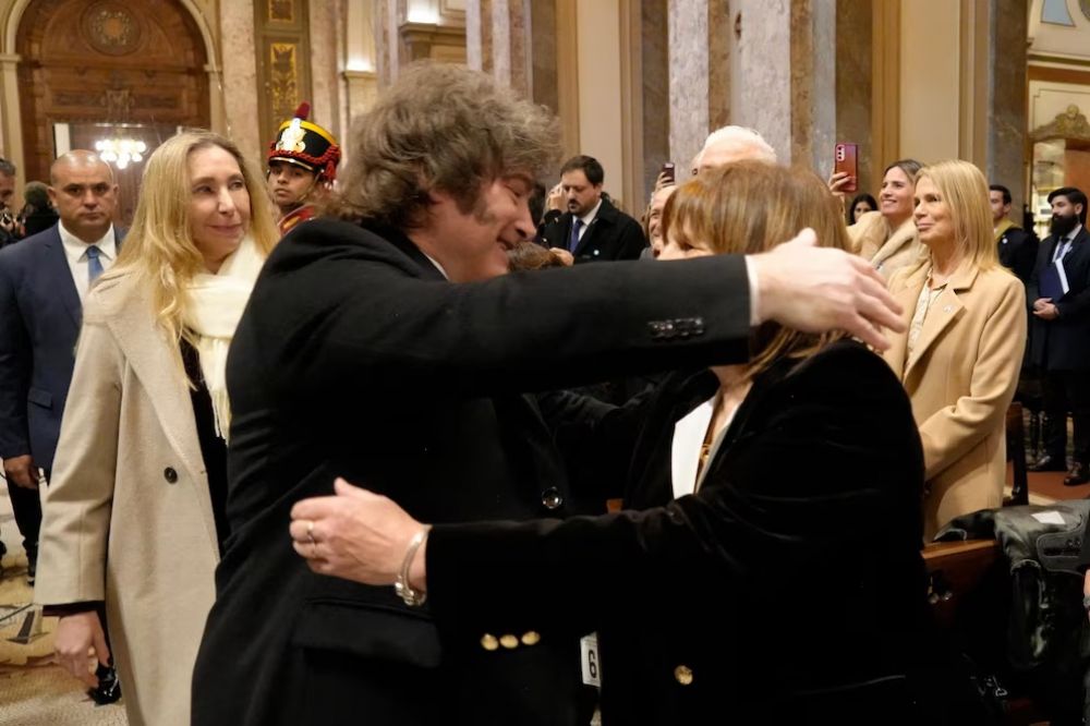 La incomodidad en el Gabinete por la diferenciaci�n de Bullrich y la hip�tesis que vuelve a enfrentar a la interna