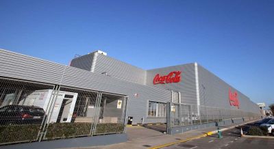 La embotelladora de Coca-Cola en Valencia subir� salarios con el IPC hasta 2029