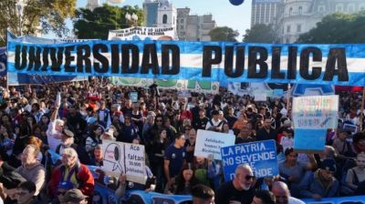 CONADU anunci� un paro nacional universitario del 16 al 20 de junio en reclamo por el financiamiento del sistema