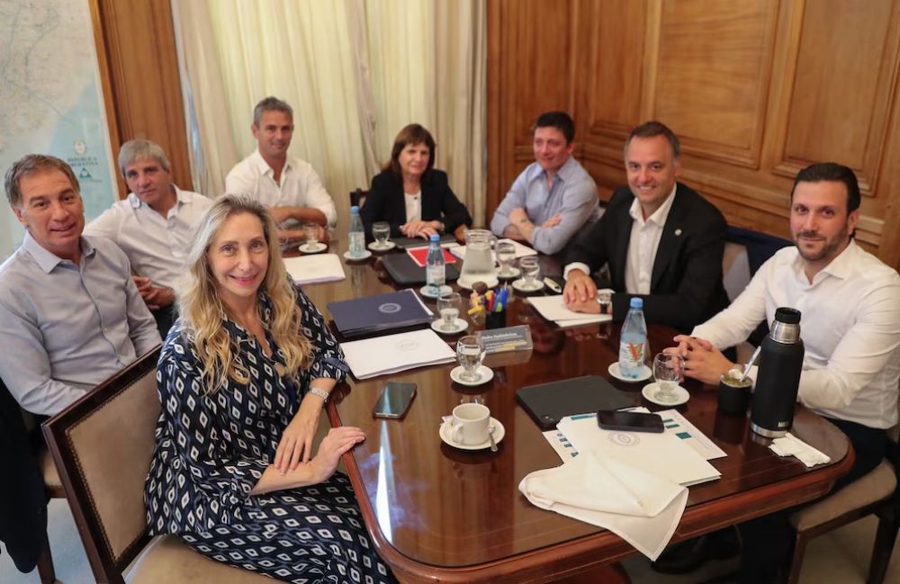 La mesa pol�tica volver� a reunirse esta semana tras la tensi�n interna y la resignaci�n por la neutralidad de Milei
