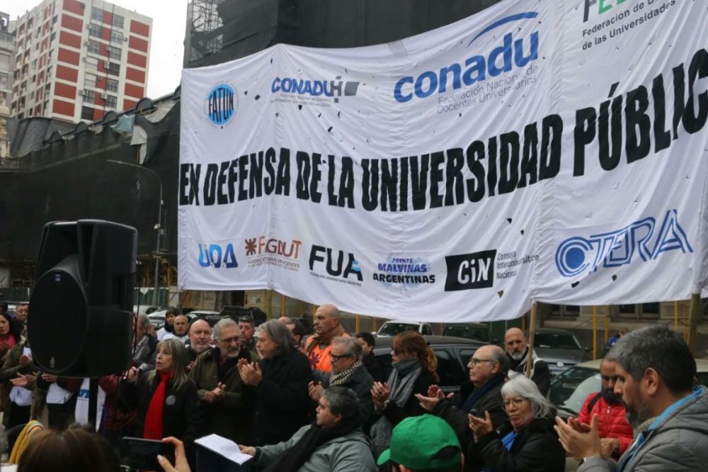 Gremios universitarios realizaran clases p�blicas frente a la Corte Suprema y en tribunales de todo el pa�s