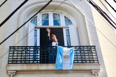 Sin grieta, el peronismo bonaerense sali� a bancar a CFK: la condena 