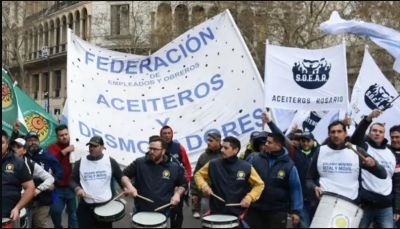 Se estanca la paritaria de los aceiteros: gremios aseguran que no hubo �ning�n avance� en la nueva audiencia