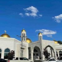 Se inaugura una gran mezquita en Detroit, un �hito para el Islam� en EEUU