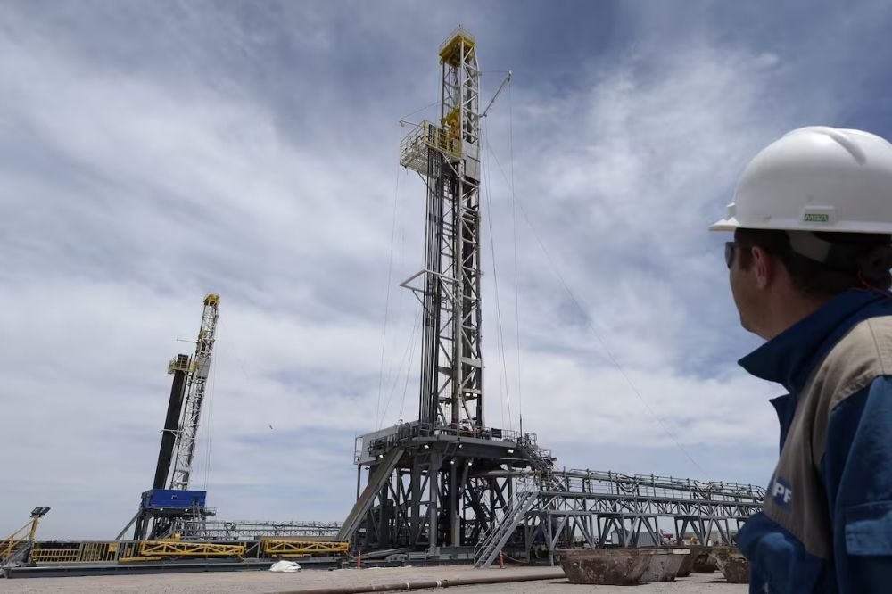 En medio de la ca�da r�cord de ventas y con m�s problemas para cobrar, las pymes industriales buscan refugio en Vaca Muerta