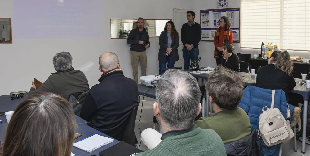 El Ministerio de Energ�a y Ambiente capacit� a municipios del Gran Mendoza para elaborar sus planes GIRSU
