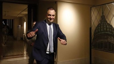 Ahora revelan que Adorni se gast� 8 millones en s�banas de lujo