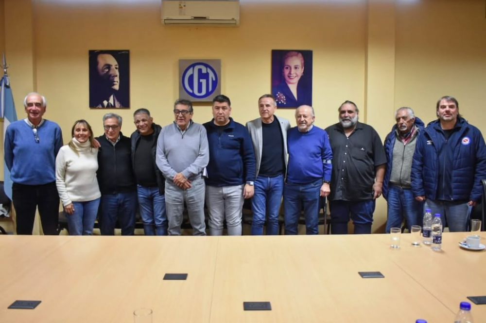 �La unidad no es solo una consigna�: Se reunieron la CGT las dos CTA en Azopardo ante la avanzada del Gobierno contra los derechos del movimiento obrero