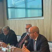 El c�rculo rojo le plante� al FMI los l�mites de un plan econ�mico que combina apertura comercial y recesi�n