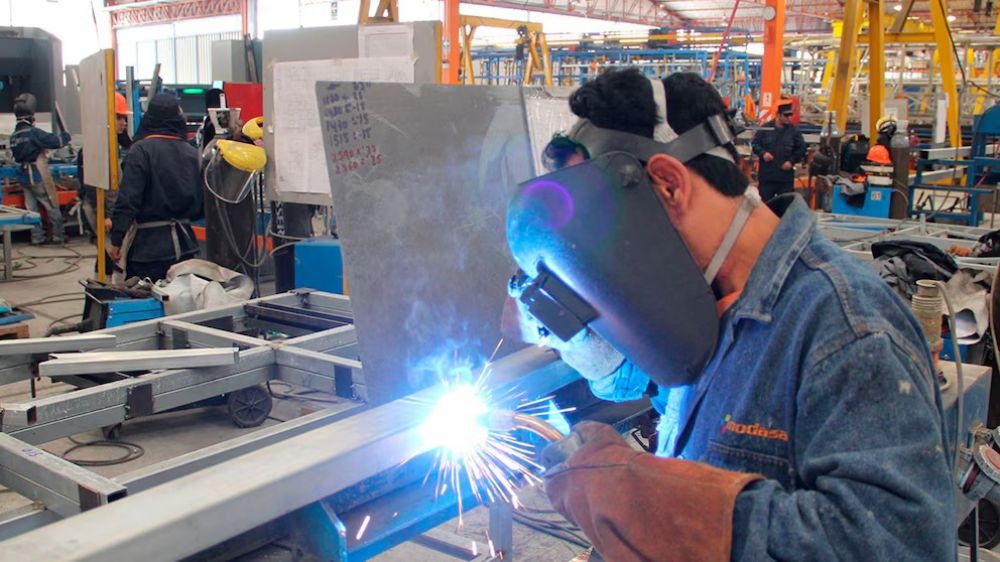 El 20% de las empresas industriales anticipa que su producci�n seguir� bajando en los pr�ximos meses
