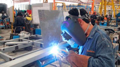 El 20% de las empresas industriales anticipa que su producci�n seguir� bajando en los pr�ximos meses