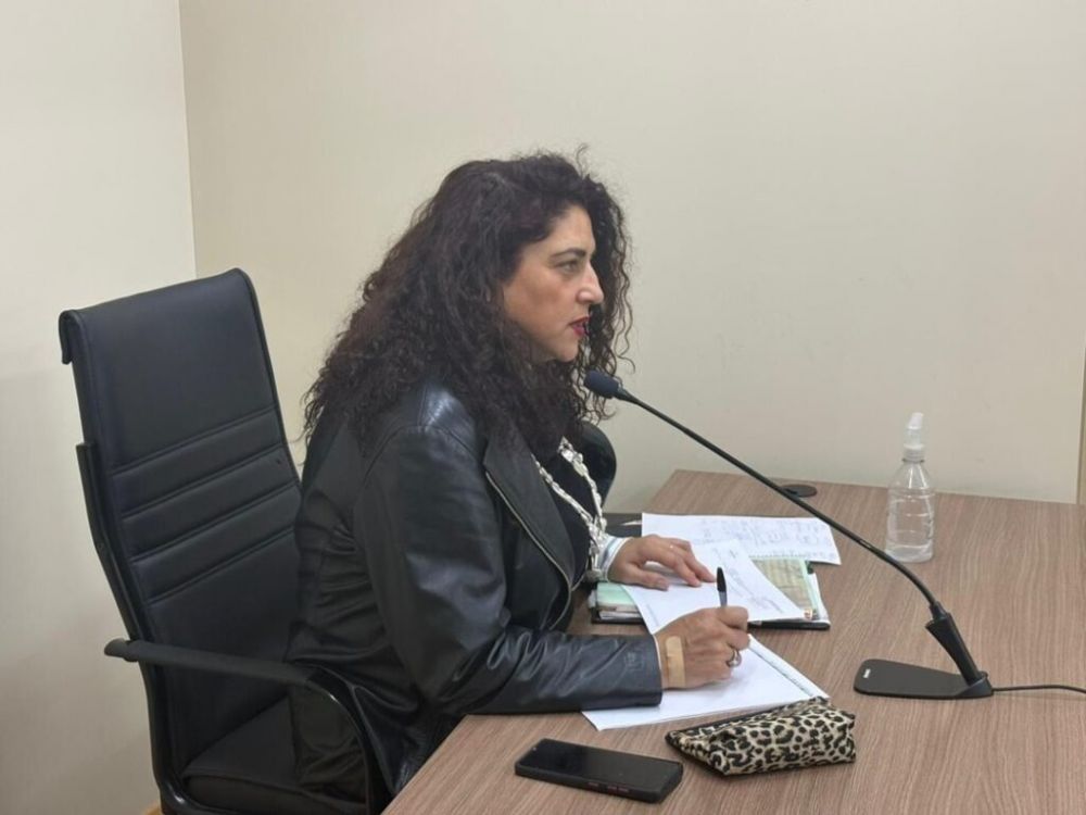 Por error, le depositaron dos veces la indemnizaci�n y lo condenaron a 3 a�os de prisi�n por no devolverla