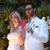 Allanaron a Jesica Cirio y a El�as Piccirillo tras la difusi�n de videos de la modelo con miles de d�lares en efectivo