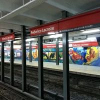 Con molinetes liberados, los Metrodelegados se plantan contra descuentos salariales y sanciones disciplinarias a empleados y dirigentes gremiales