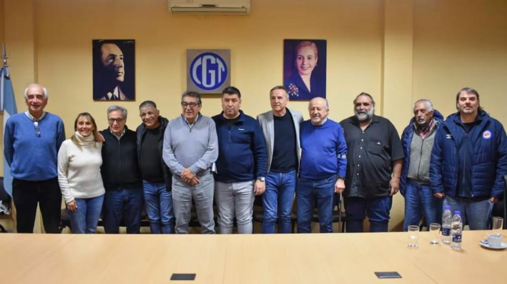 Marcha federal y paro general: la CGT y las dos CTA preparan medidas contra el ajuste de Milei