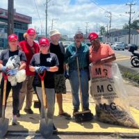 Coca-Cola FEMSA recupera m�s de 300 Kg de residuos en jornada de limpieza comunitaria
