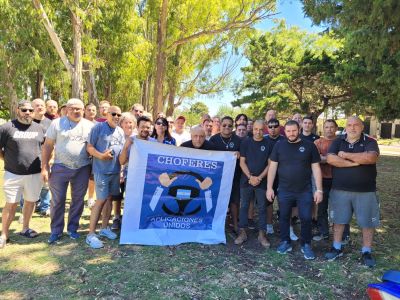 Se duplic� la cantidad de conductores de autos de aplicaci�n desde que asumi� Milei