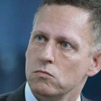 Milei pierde el auxilio de Peter Thiel y sigue la masacre en el sector nuclear