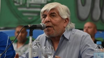 Empresarios ofrecieron una suba salarial de $27.000 a camioneros para compensar la p�rdida contra la inflaci�n