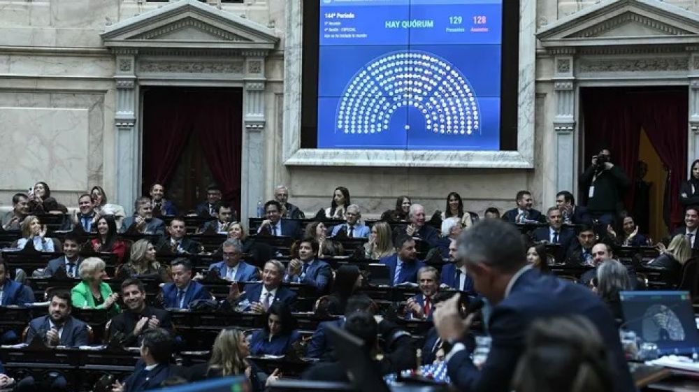 Otra victoria libertaria en Diputados: contuvo a sus habituales aliados y aprob� el Super RIGI
