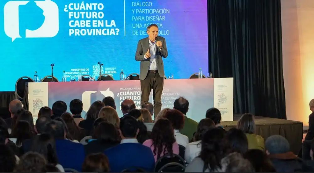 Katopodis en Chascom�s: �La pol�tica tiene que escuchar a la sociedad para recuperar la confianza�