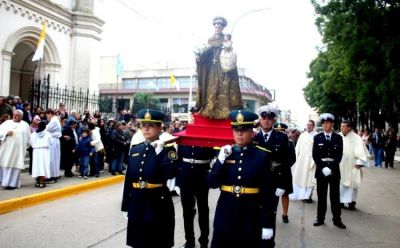 Gualeguay honr� a san Antonio con un llamado a vivir el Evangelio