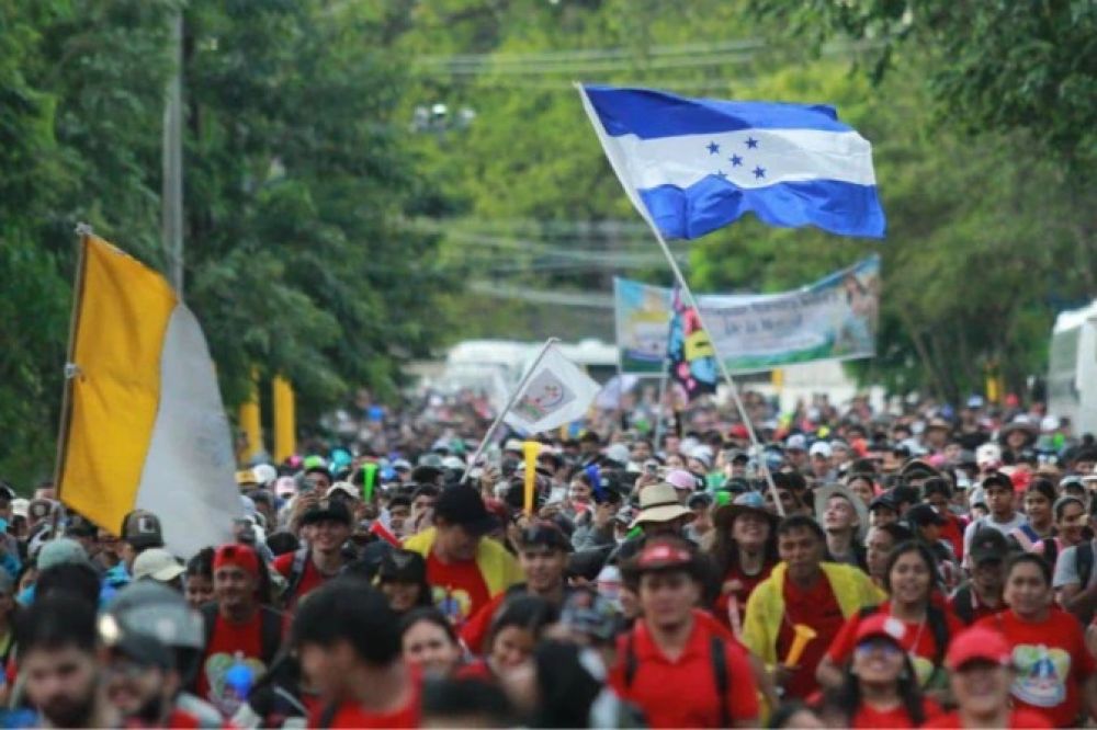 M�s de 50.000 dan testimonio de un �despertar de la juventud cat�lica� en Honduras en la JNJ