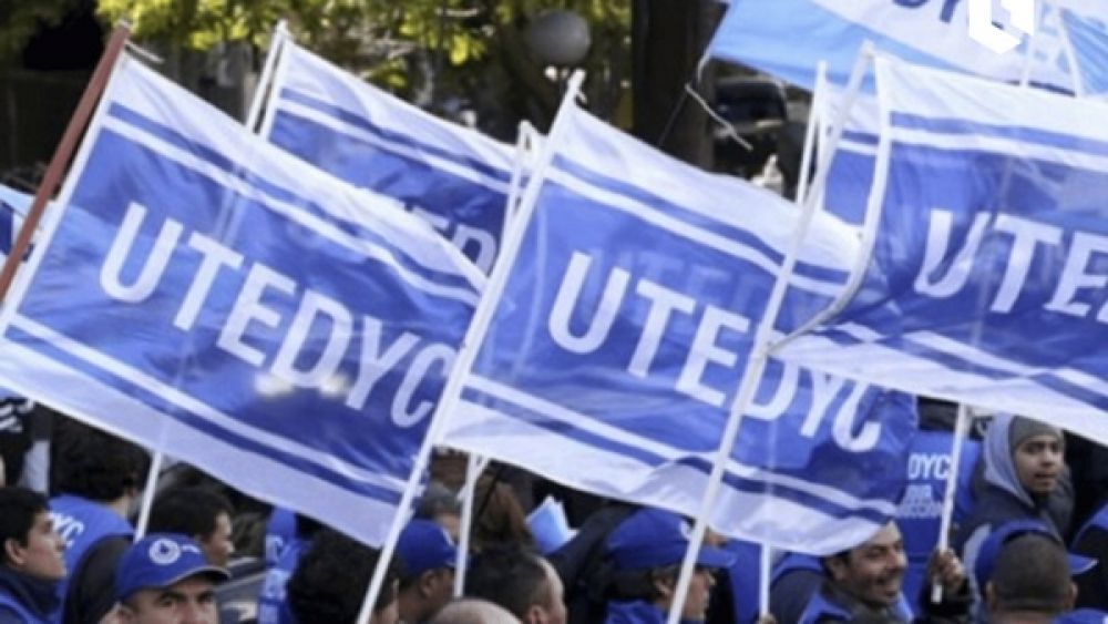 UTEDYC firm� un nuevo acuerdo salarial para el personal de clubes de campo con un aumento del 11,02%