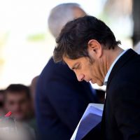 Interna peronista al rojo vivo en Buenos Aires: sigue el fuego amigo contra Kicillof