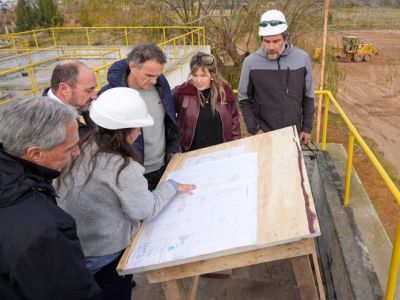 Katopodis recorri� la Planta Depuradora de L�quidos Cloacales en Ranchos