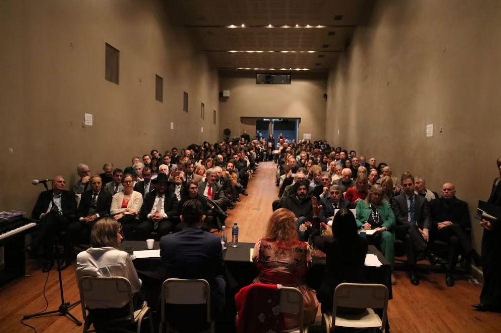 Informe anual sobre antisemitismo en Argentina: dos casos por d�a y una cifra que mantiene encendidas las alarmas