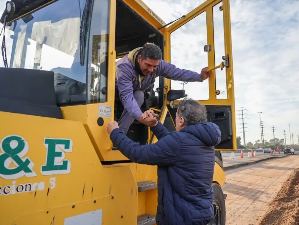 Katopodis supervis� los trabajos del cuarto carril de la Autopista La Plata - Buenos Aires