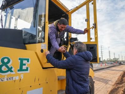 Katopodis supervis� los trabajos del cuarto carril de la Autopista La Plata - Buenos Aires