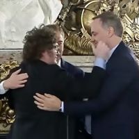 Cambian las figuritas pero en LLA manda el Jefe