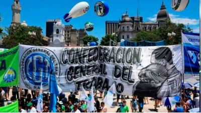 El Gobierno apelar� los fallos que frenaron la reforma laboral y la CGT acelera su plan de protestas