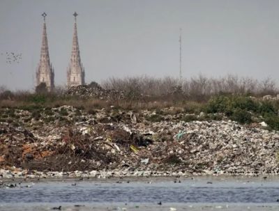Luj�n cerr� el mayor basural del pa�s