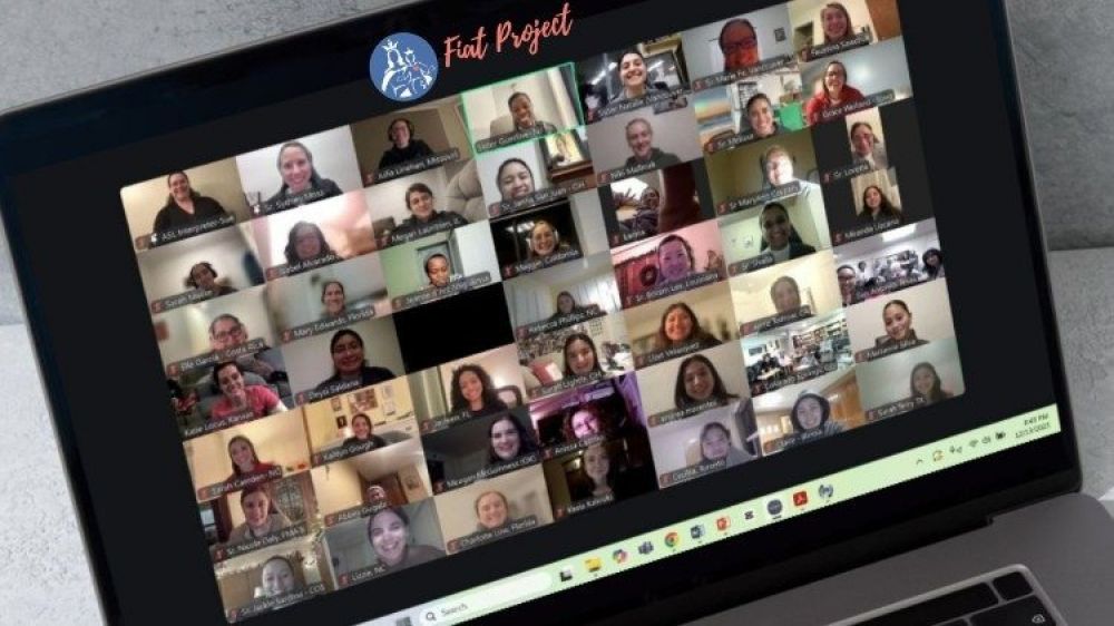 La presencia evangelizadora de las hermanas inmersa en la cultura digital