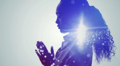 �Qu� sucede cuando la tecnolog�a deja de apoyar la vida religiosa y comienza a sustituirla?