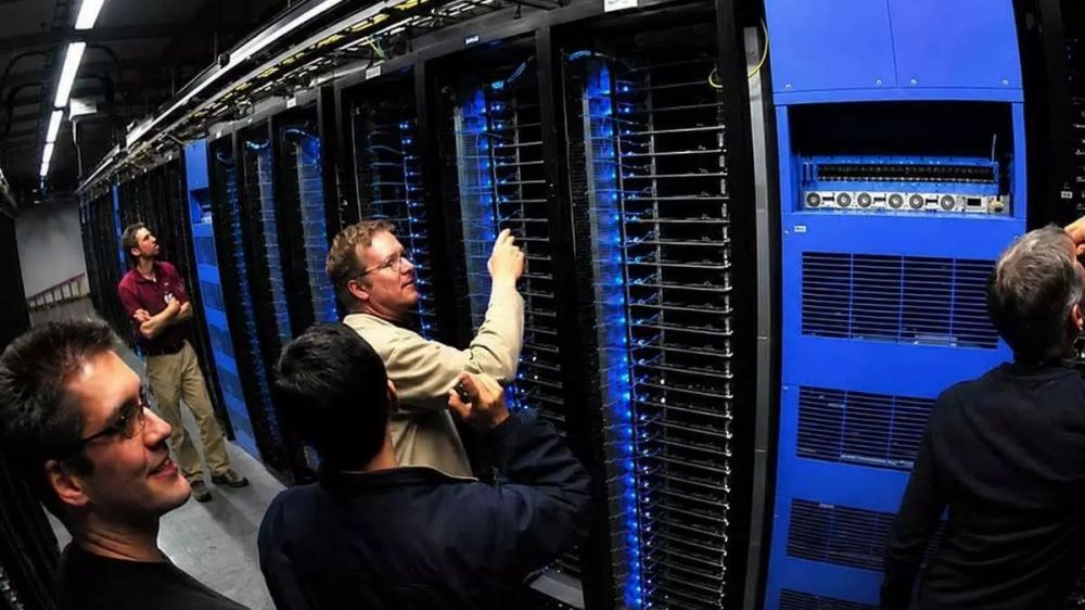 Informe especial: S�per RIGI, extractivismo en fase inteligencia artificial