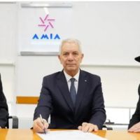 Alak particip� de un encuentro por la paz en la sede de la AMIA