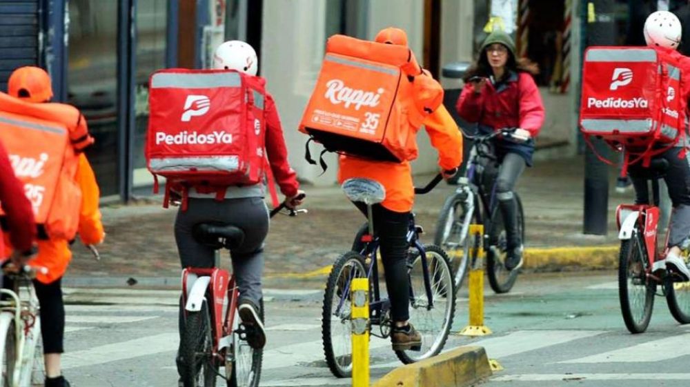 Crece el endeudamiento entre repartidores de aplicaciones y reclaman regulaci�n sobre las tasas de inter�s