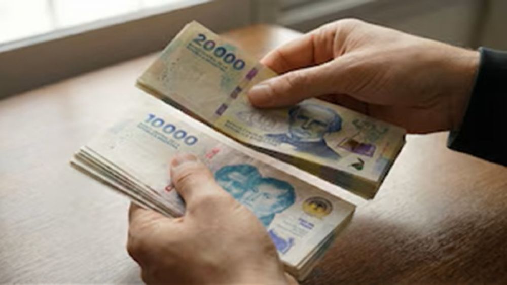Los argentinos ya piden hasta $3 millones para cambiar de trabajo