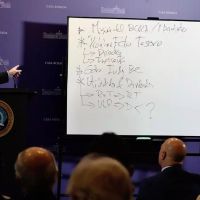 Con la reelecci�n en el horizonte, Milei volvi� a reunir a sus legisladores para blindar su plan econ�mico