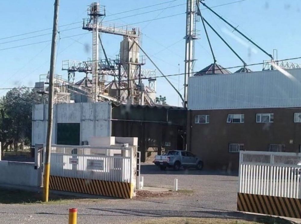 Un operario de apenas 18 a�os falleci� en un accidente laboral en la firma av�cola Lizman S.A.