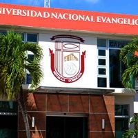 La Universidad Evang�lica dominicana: semilla y fruto, cimiento y horizonte