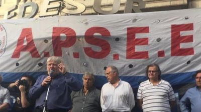 Ocho de cada diez trabajadores de la energ�a est�n endeudados y el 65% sufri� problemas de salud mental