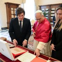 Llega el embajador del Vaticano y empieza a definirse la visita de Le�n XIV a la Argentina