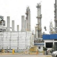 Pampa Energ�a detuvo una l�nea de producci�n de caucho sint�tico que empleaba a 130 operarios por el cierre de Fate