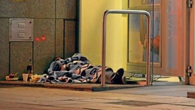 La calle, destino de cada vez m�s familias, jubilados y j�venes que ya no pueden sostener una vivienda